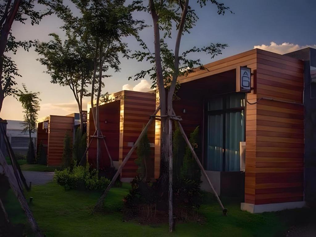 The Infinite Resort Nakhon Sawan Ngoại thất bức ảnh